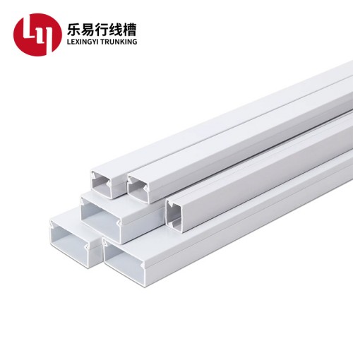 白色全封闭pvc线槽